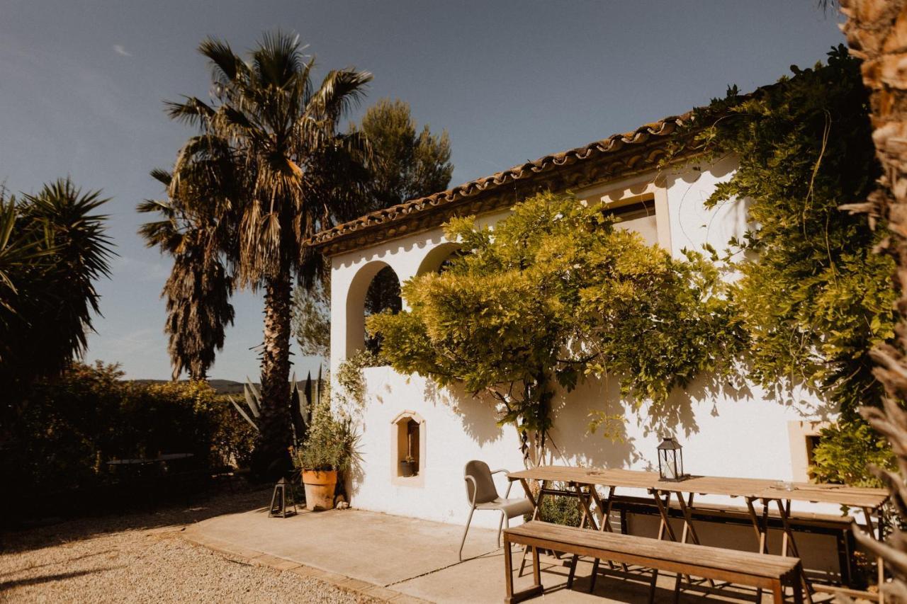 Cal Pau Cruset Guest House Torrellas de Foix Exterior photo