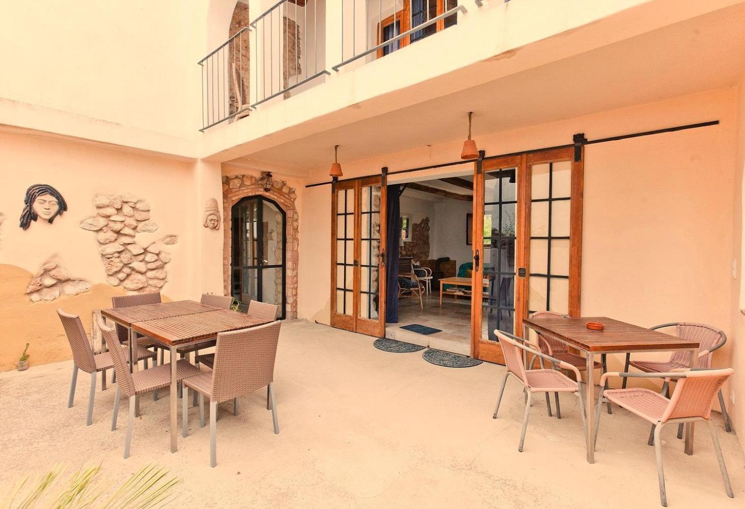 Cal Pau Cruset Guest House Torrellas de Foix Exterior photo